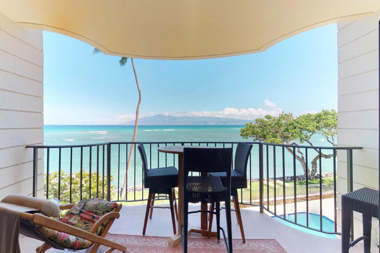 Kahana Reef Oceanfront Condos エクステリア 写真